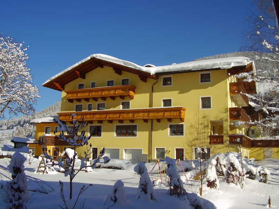 Winter-Hausfoto - Hotel Pension Barbara