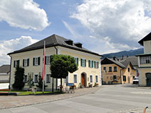 Strobl