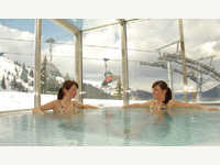 Whirlpool mit traumhaftem Ausblick - Berghof Riesneralm