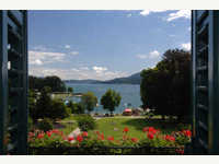 Blick zum See - Hotel Carinthia Velden