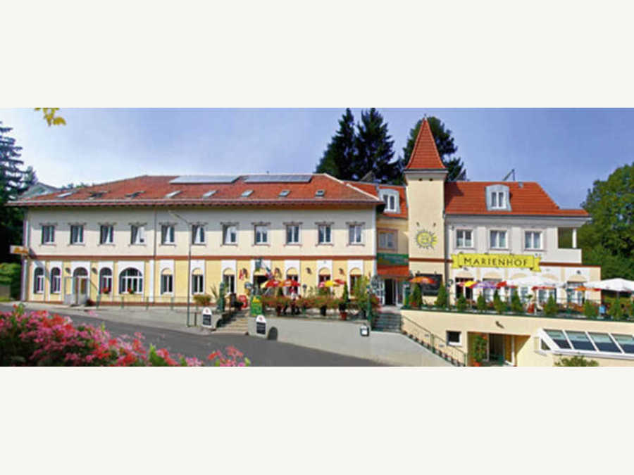Hotel Restaurant Marienhof in Kirchbach
