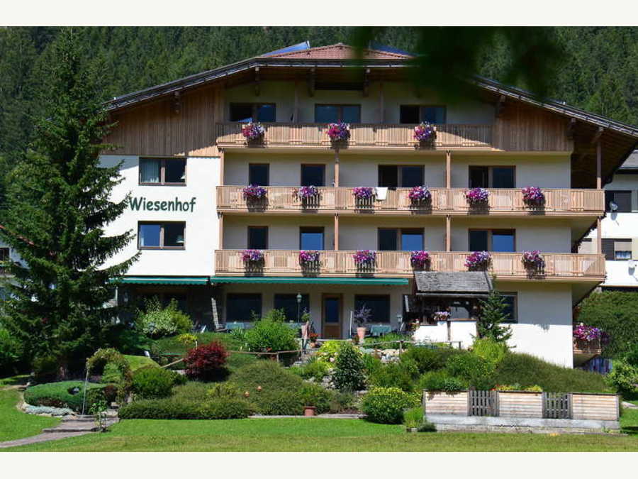 Hotel Wiesenhof in Weißensee