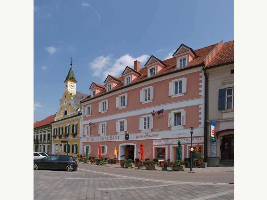 Hotelansicht - Hotel zum Schwan