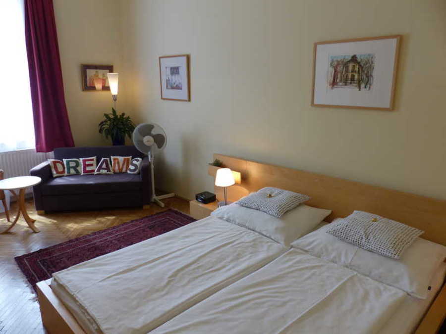 B&B Zimmer mit Biofrühstück - Stadtnest Bed & Breakfast und Apartments